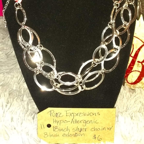 Jewelry - Picture 4 of 4